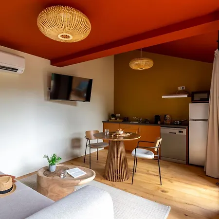 بيت للعطل Domaine De L'oustal